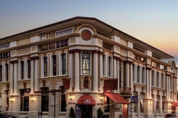 The County Hotel